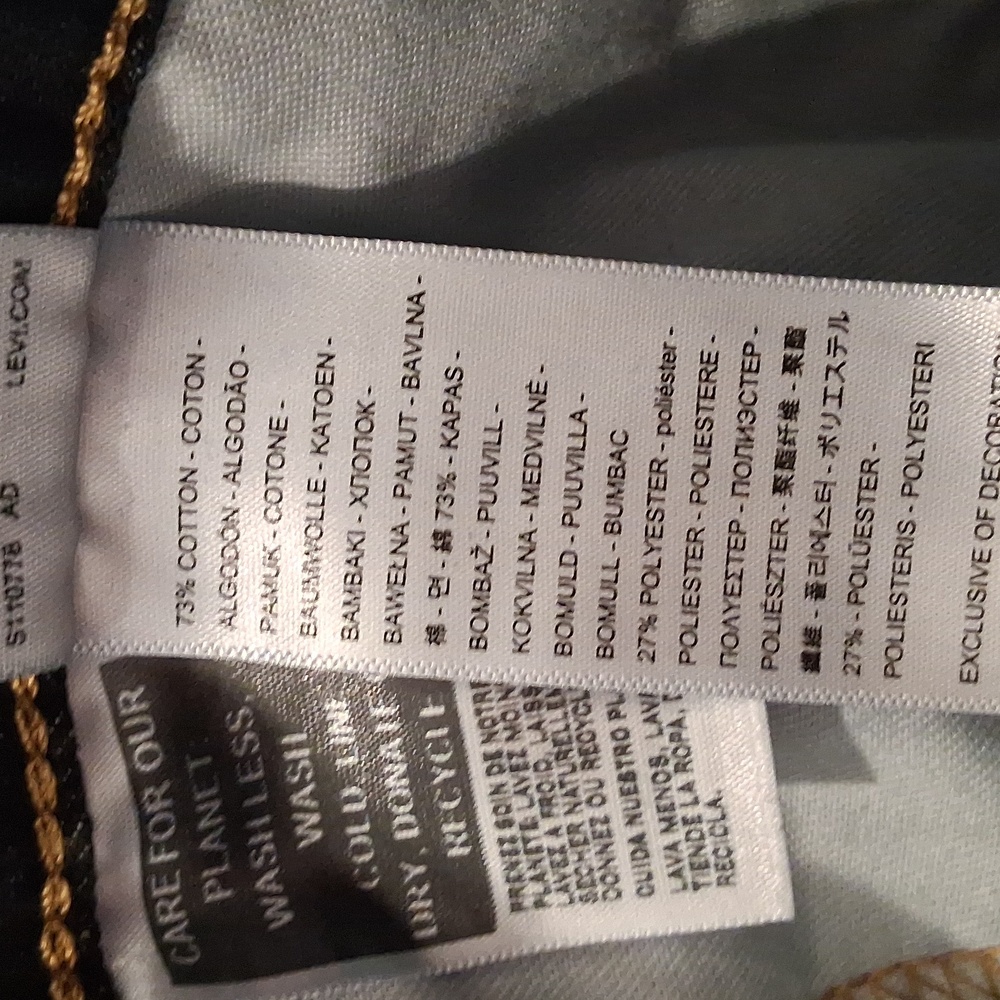 Levi Dark Wash 513 Size 38W 32L Men Jeans - Picture 7 of 7